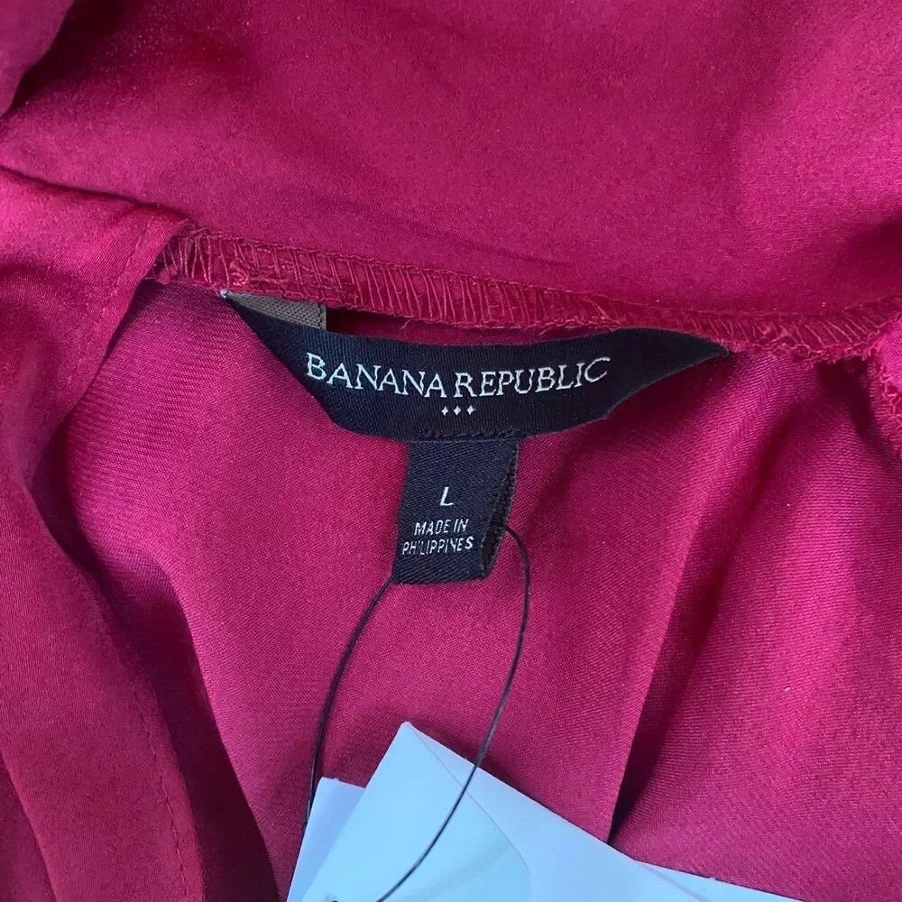 Banana Republic wine Burgundy silky satin Sleeveless Knot Blouse size Large L